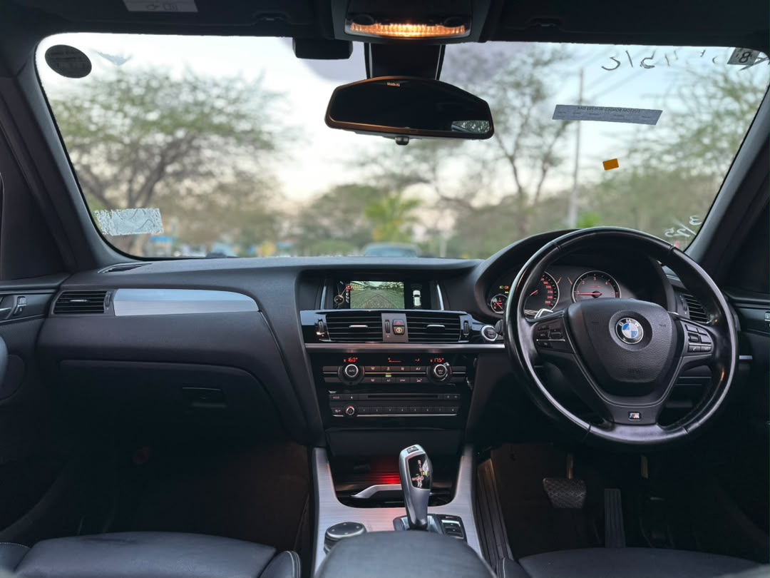 BMW X3 New thumbnail 4